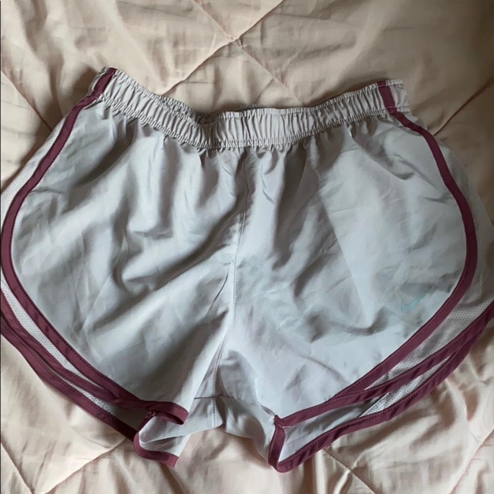 Nike women’s running shorts